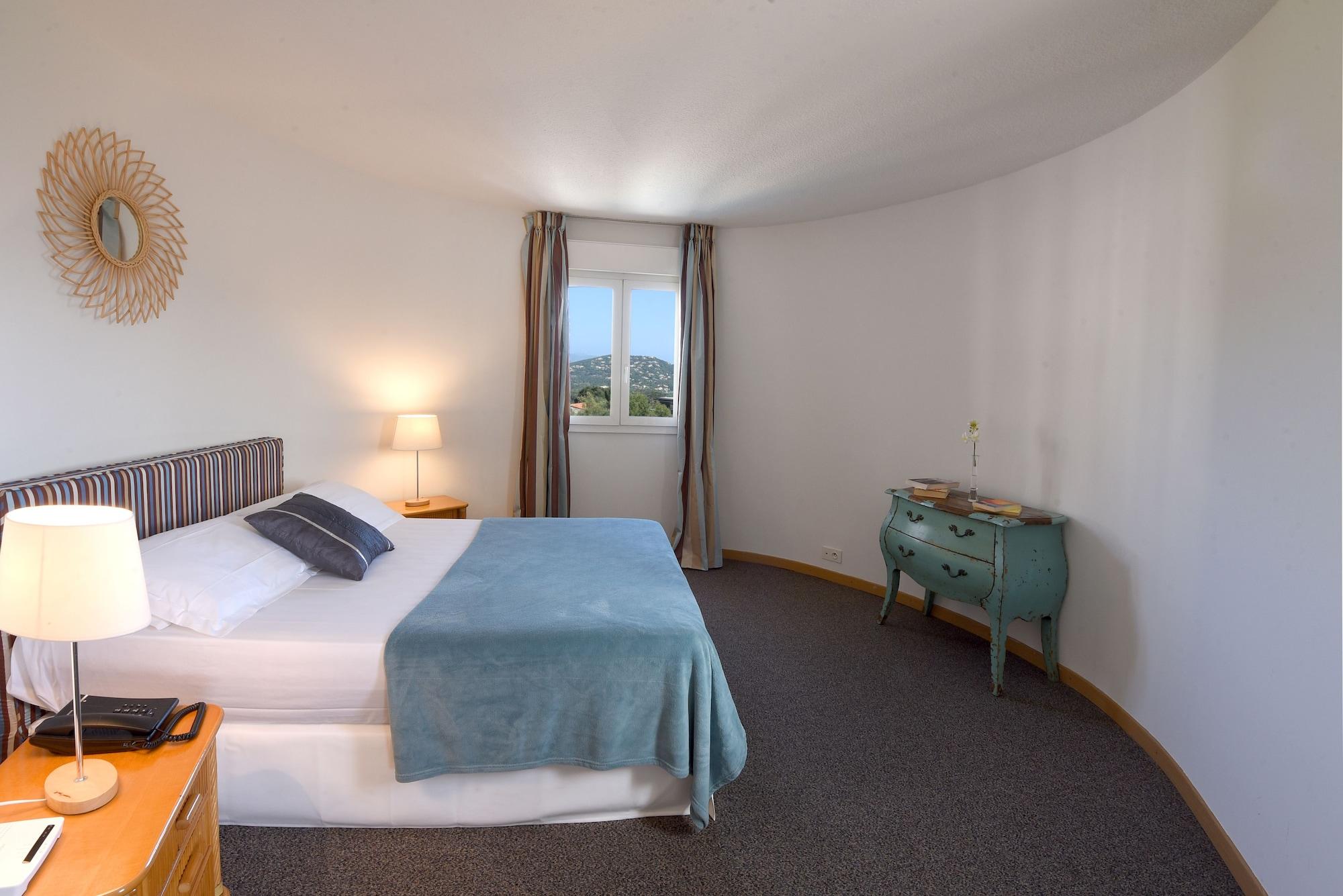 Hotel Le Tilbury Porto-Vecchio  Ngoại thất bức ảnh