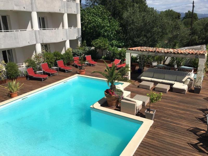 Hotel Le Tilbury Porto-Vecchio  Ngoại thất bức ảnh